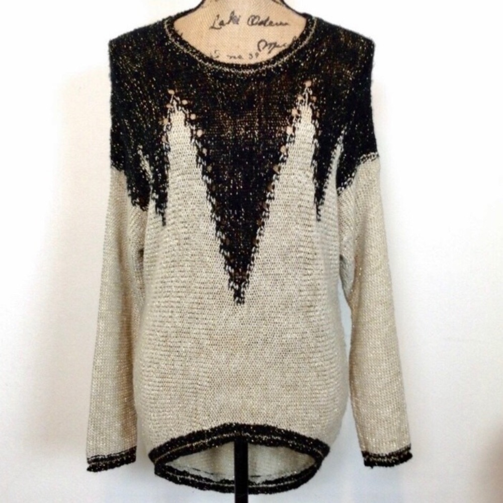 🆕 NWOT Buckle Gold & Black Slouch Sweater